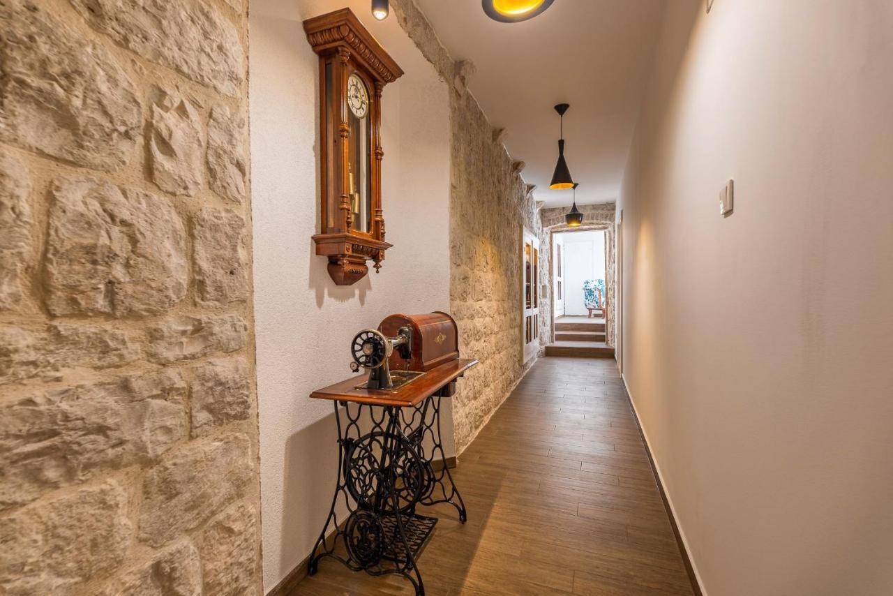 Vintage House Al Pozzo Hvar Town Exterior foto